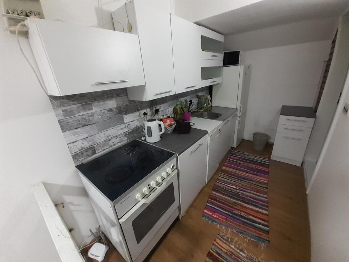Rooms & Apartment Gh Pasha Tuzla Buitenkant foto