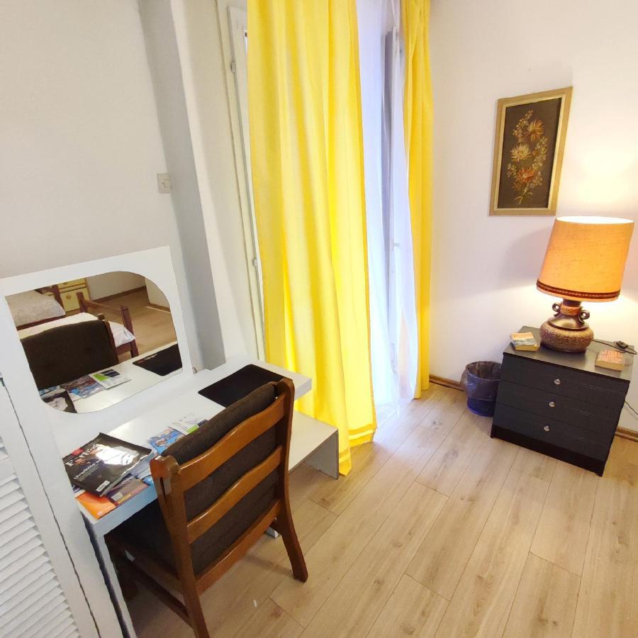 Rooms & Apartment Gh Pasha Tuzla Buitenkant foto