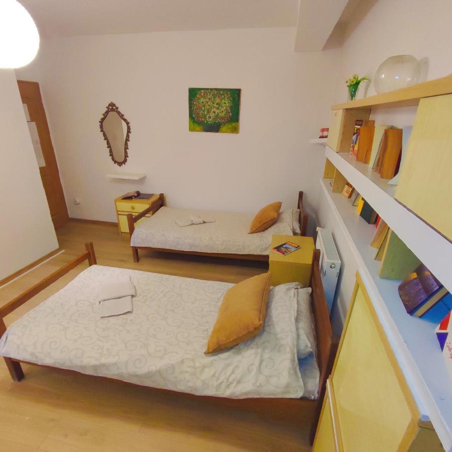Rooms & Apartment Gh Pasha Tuzla Buitenkant foto